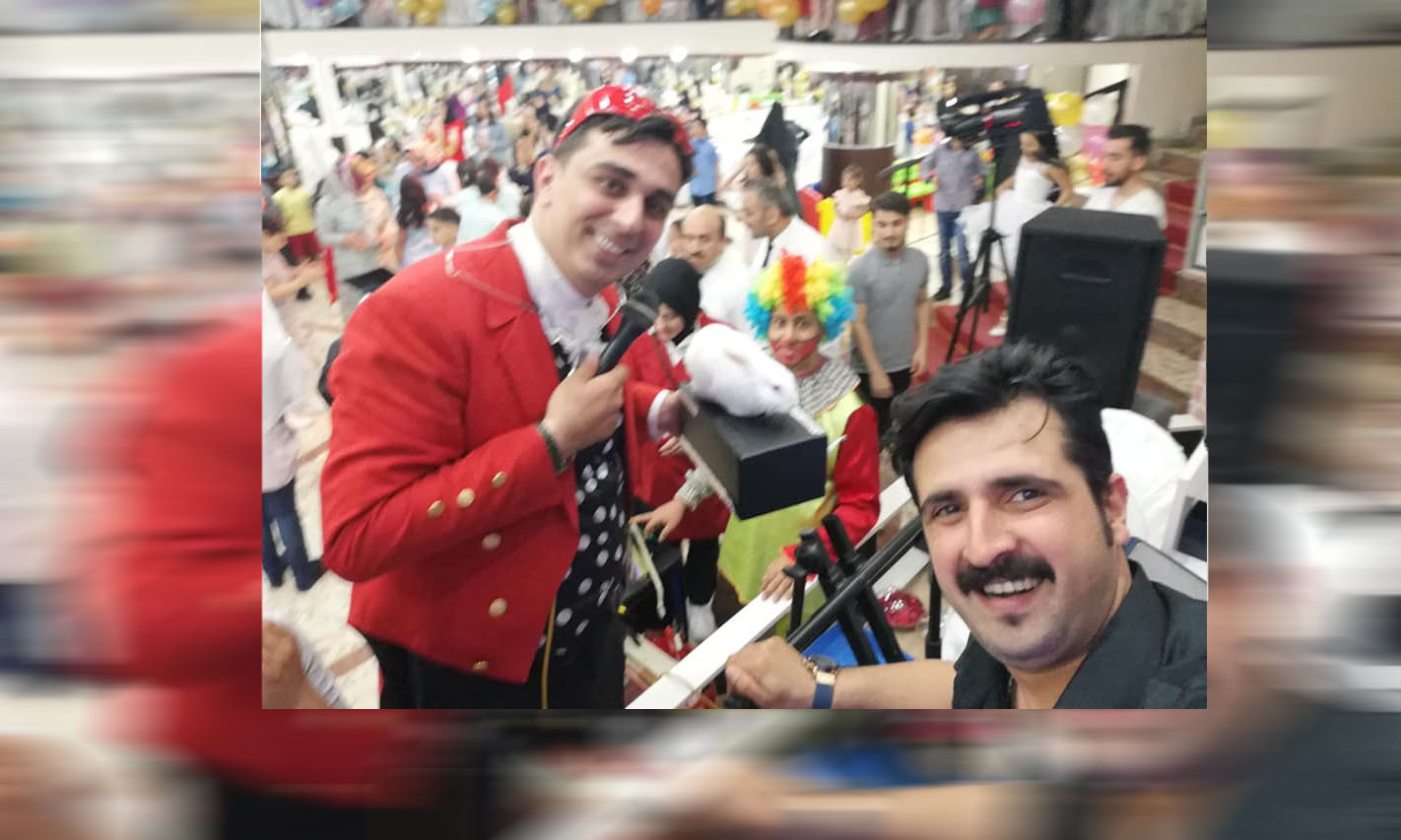 Albüm kapağından fotoğ2